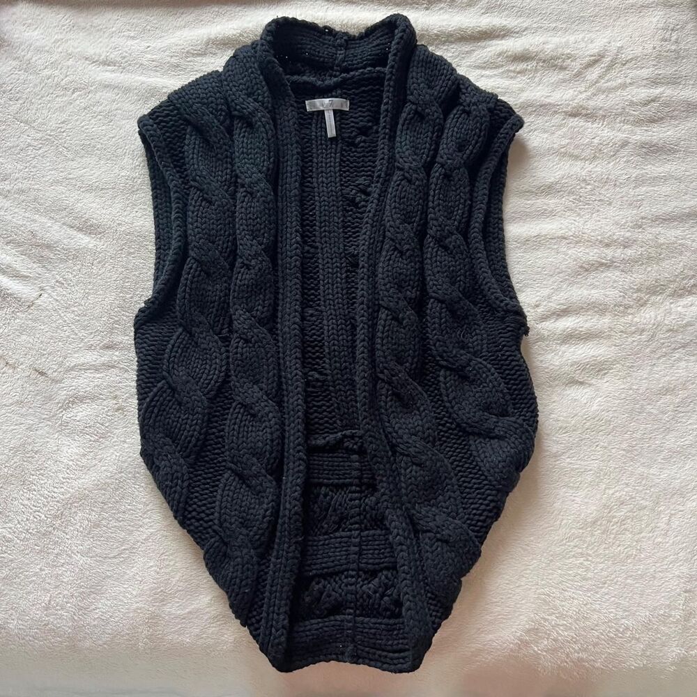 Bebe Women's Black and Grey Jumper